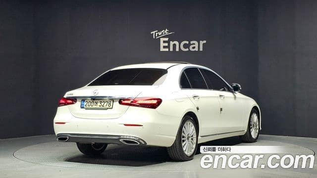 Mercedes-Benz E-Class 2021 — Şəkil 2/20