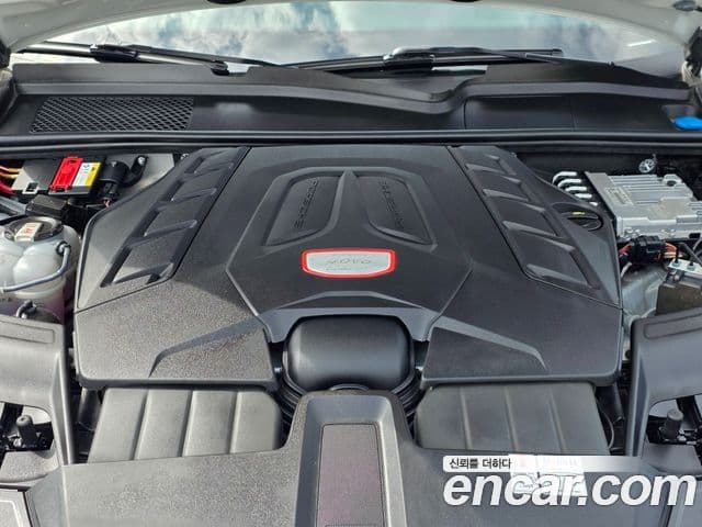 Porsche Cayenne 2022 — Şəkil 13/20