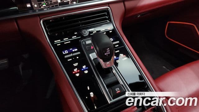 Porsche Panamera 2022 — Şəkil 9/20