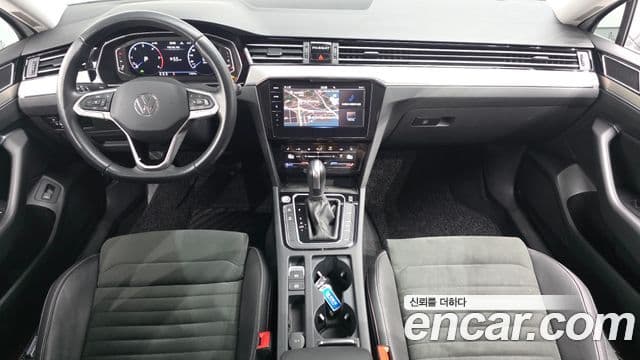 Volkswagen Passat GT 2022 — Şəkil 7/20