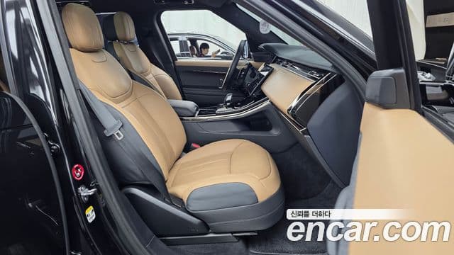 Land Rover Range Rover Sport 2024 — фото 11 из 20