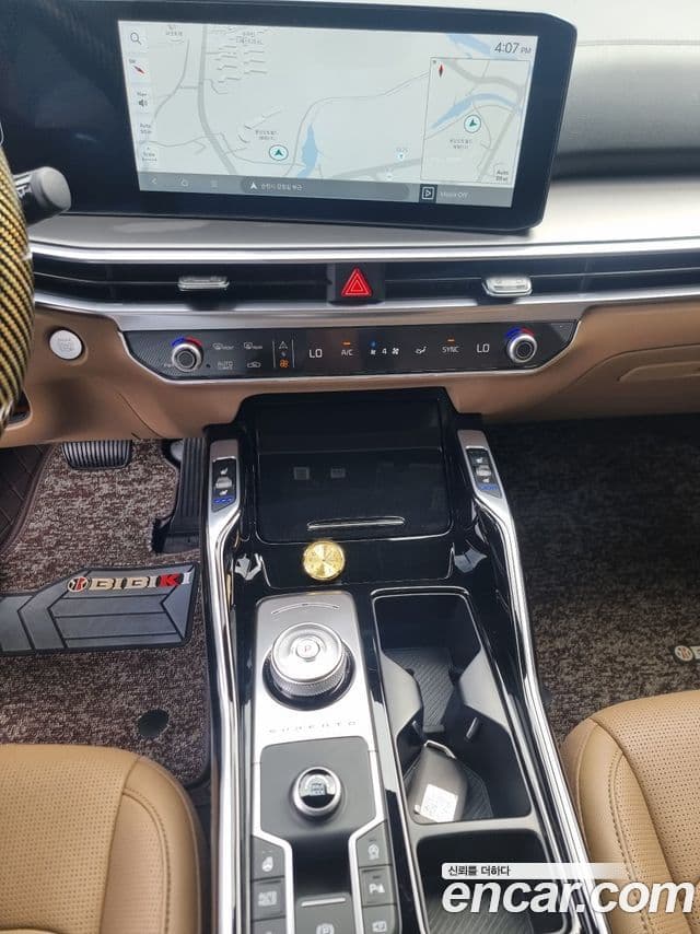 Kia Sorento 2025 — ფოტო 16/19