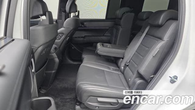 Hyundai Santa Fe 2024 — фото 12 из 20