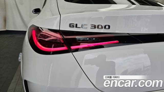 Mercedes-Benz GLC-Class 2024 — ფოტო 19/32