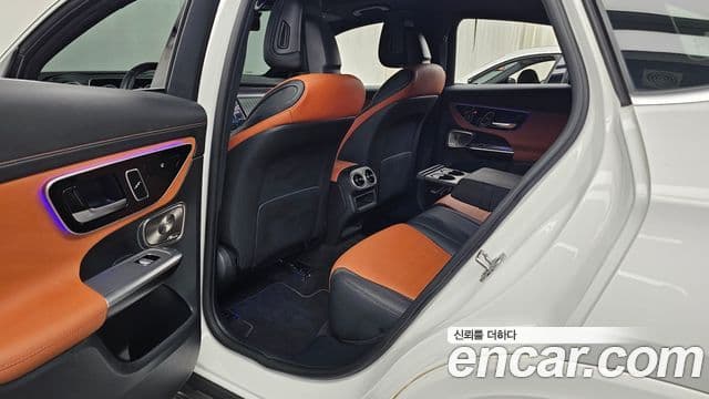 Mercedes-Benz GLC-Class 2024 — ფოტო 24/32