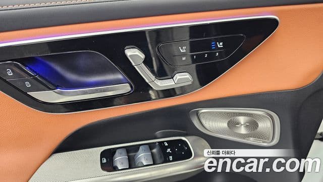 Mercedes-Benz GLC-Class 2024 — ფოტო 29/32