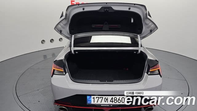 Hyundai Avante 2022 — ფოტო 20/20