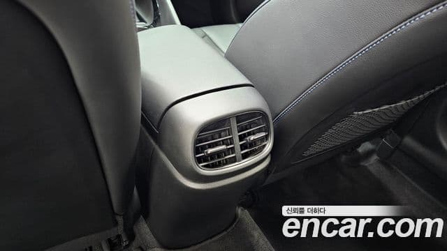 Hyundai The New Avante Hybrid 2022 — Şəkil 30/34