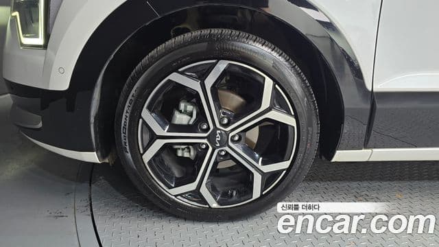 Kia Niro 2022 — ფოტო 5/20
