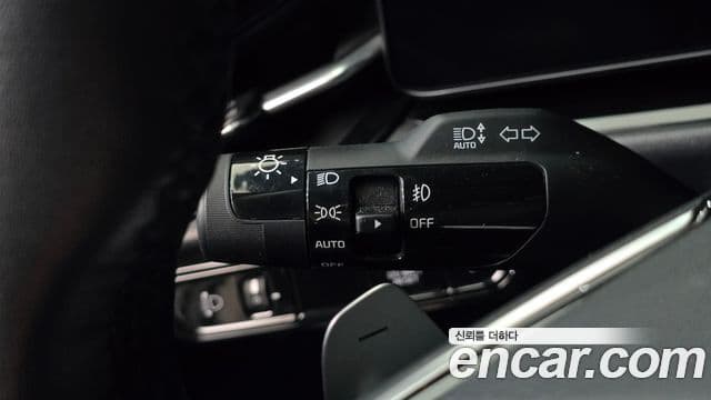 Kia Niro 2022 — ფოტო 15/20