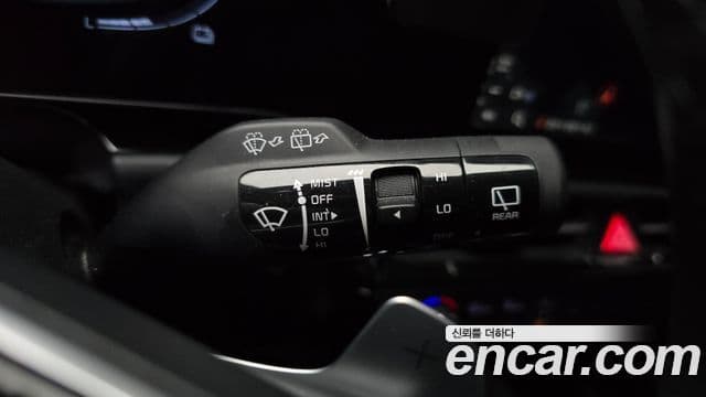 Kia Niro 2022 — ფოტო 16/20