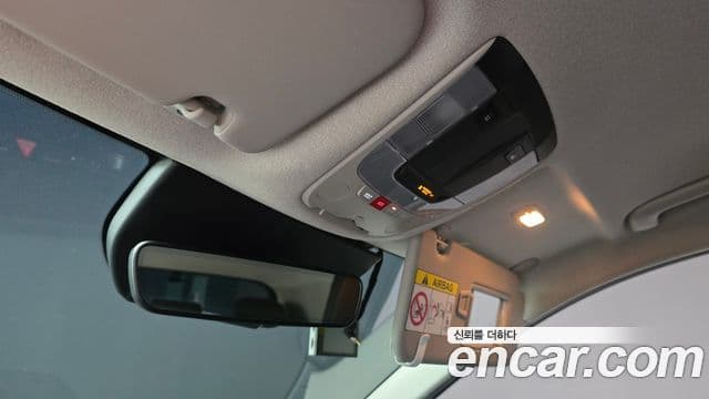 Kia Niro 2022 — ფოტო 20/20