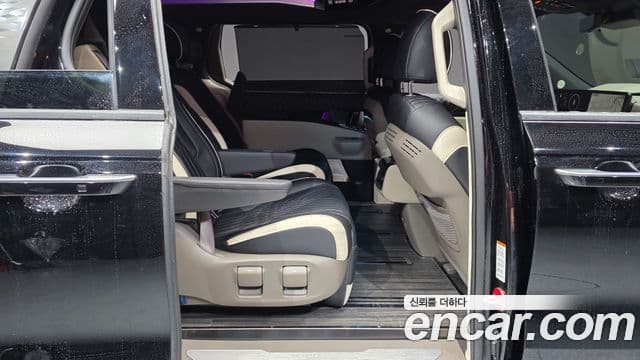 Kia Carnival 2024 — Фото 11/20