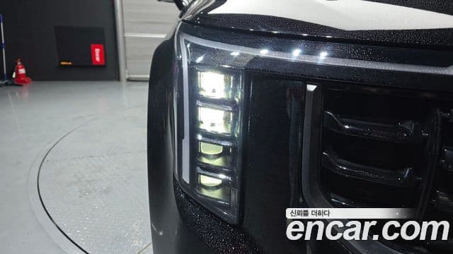 Kia Carnival 2024 — ფოტო 37/37