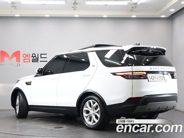 Land Rover Discovery 5 2019 — фото 3 из 20