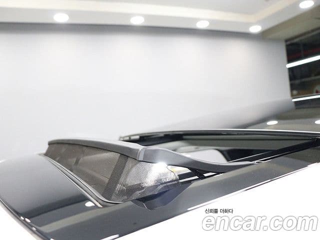 Land Rover Discovery 5 2019 — ფოტო 11/20