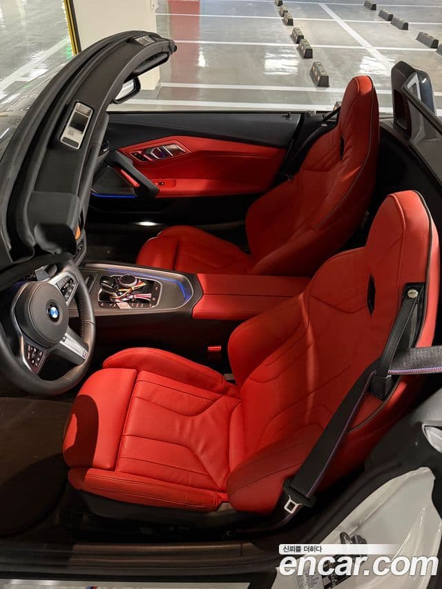 BMW Z4 2025 — Photo 14/17