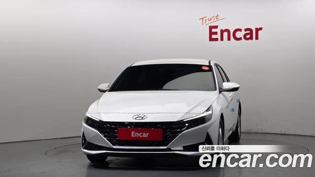 Hyundai Avante 2023 — Фото 2/20