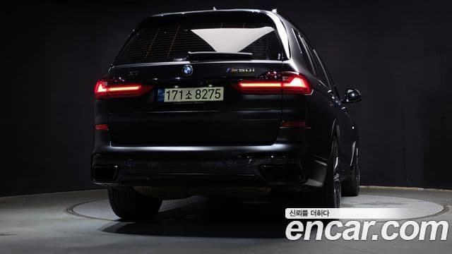 BMW X7 2021 — ფოტო 4/20