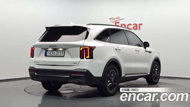 Kia Sorento 2024 — ფოტო 2/20