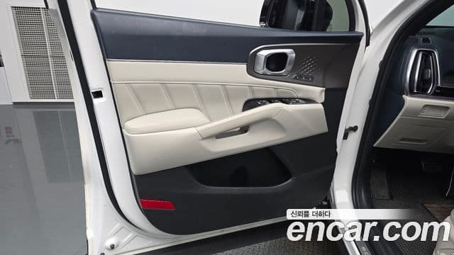 Kia Sorento 2024 — Photo 33/36