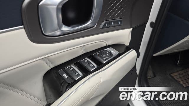 Kia Sorento 2024 — Photo 6/36