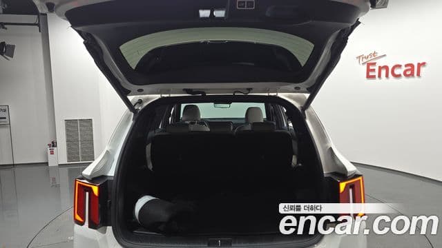 Kia Sorento 2024 — Photo 7/36
