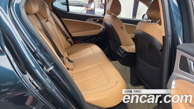 Genesis G70 2022 — Şəkil 11/20
