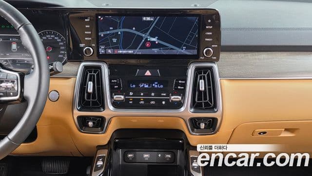 Kia Sorento 2020 — фото 14 из 20