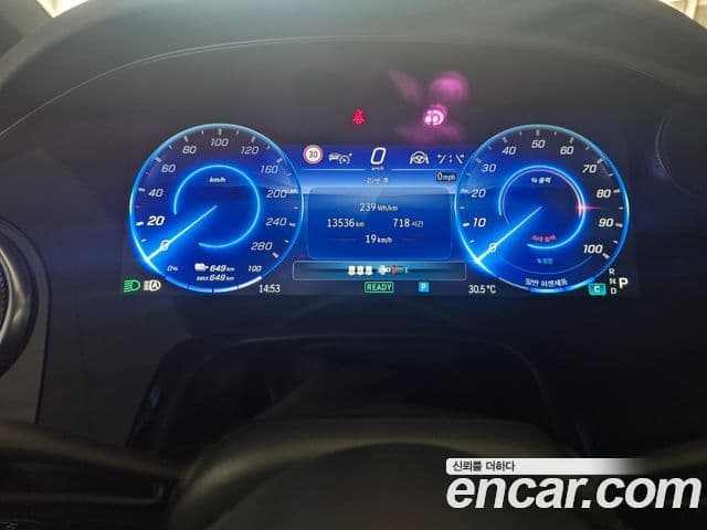 Mercedes-Benz EQS 2022 — ფოტო 13/19