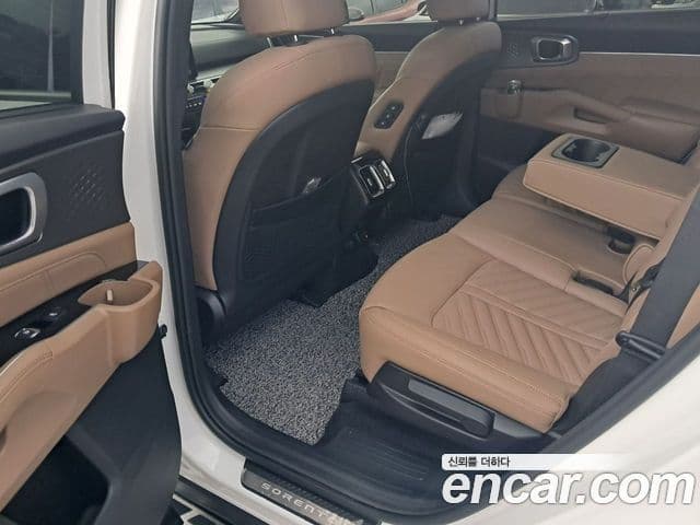 Kia Sorento 2025 — Şəkil 13/17