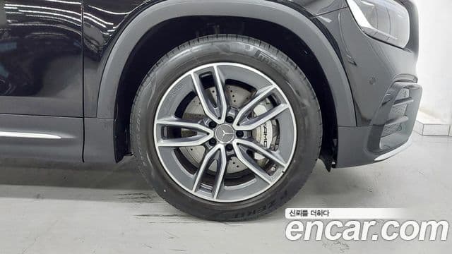 Mercedes-Benz GLB-Class 2025 — Şəkil 5/17