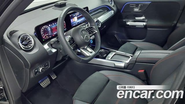 Mercedes-Benz GLB-Class 2025 — Şəkil 14/17