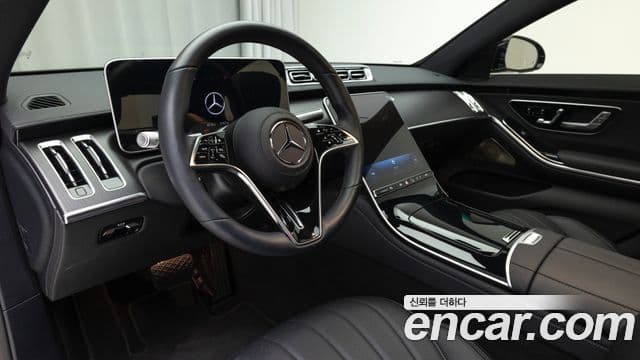 Mercedes-Benz S-Class 2025 — ფოტო 15/19