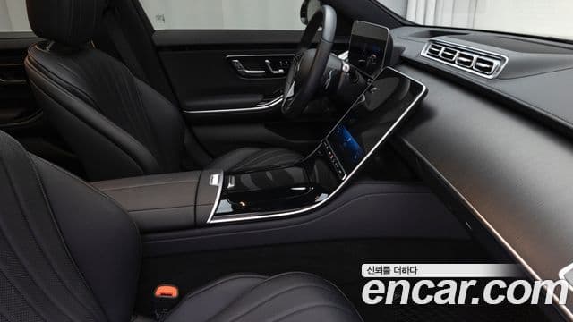 Mercedes-Benz S-Class 2025 — ფოტო 19/19