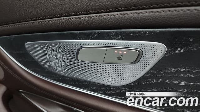 Mercedes-Benz CLS-Class 2019 — Şəkil 19/20