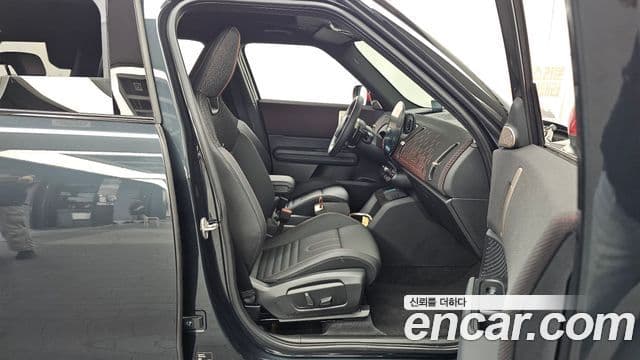 Mini Cooper S Countryman 2025 — Şəkil 12/20