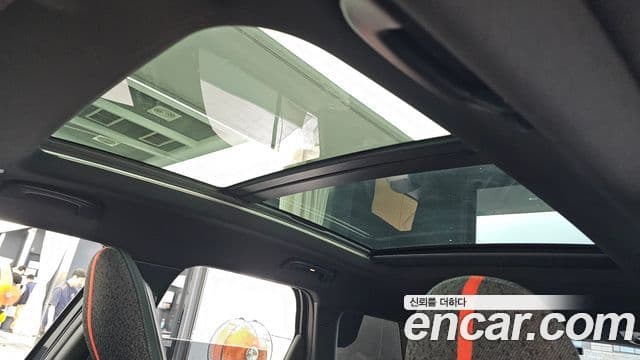 Mini Cooper S Countryman 2025 — Şəkil 19/20