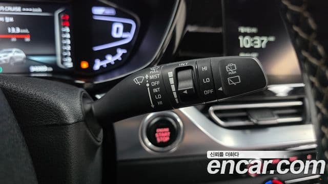 Kia Niro 2021 — Şəkil 19/20