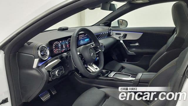 Mercedes-Benz CLA-Class 2025 — Şəkil 13/17