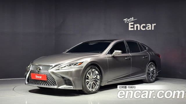 Lexus LS500 2019 — Şəkil 17/20
