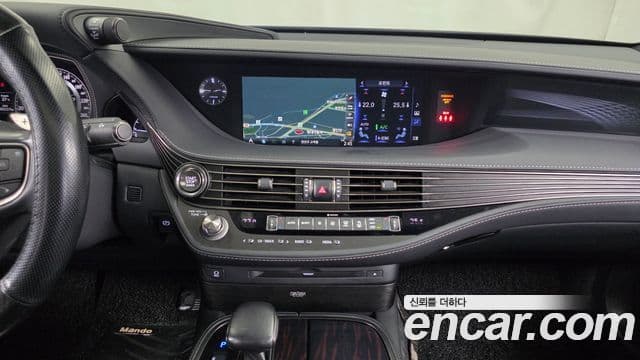 Lexus LS500 2019 — Şəkil 15/20