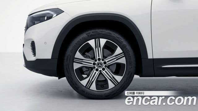 Mercedes-Benz EQB 2025 — ფოტო 3/11