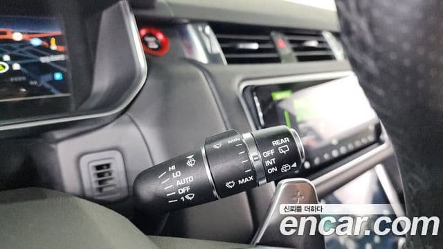 Land Rover Range Rover Sport 2019 — Photo 10/39