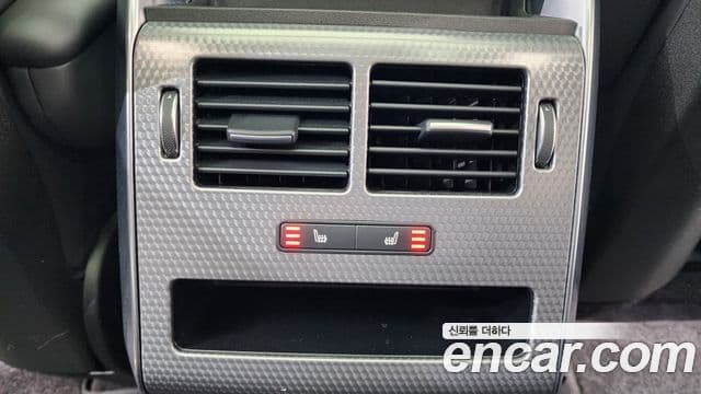 Land Rover Range Rover Sport 2019 — Photo 14/39