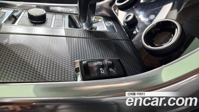 Land Rover Range Rover Sport 2019 — Photo 26/39