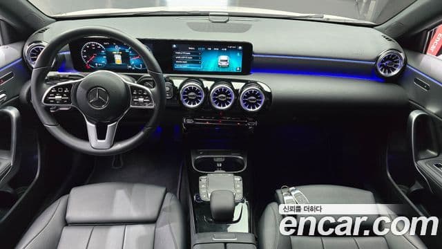 Mercedes-Benz A-Class 2021 — фото 7 из 20