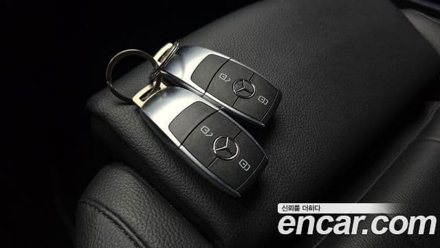 Mercedes-Benz A-Class 2021 — фото 17 из 20