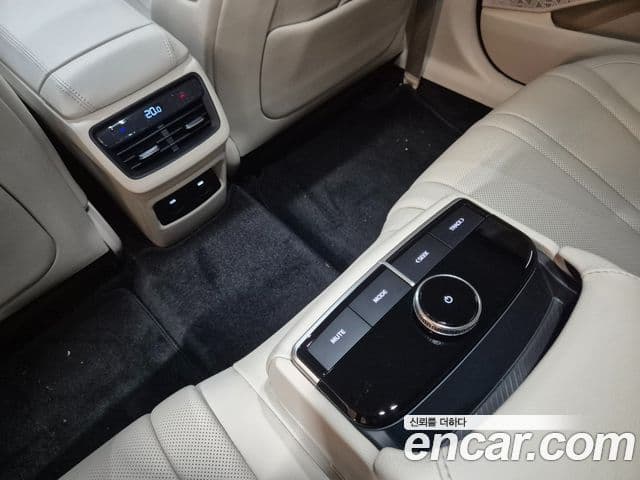 Kia K8 2025 — ფოტო 16/20