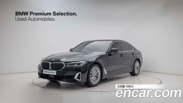 BMW 5 Series 2022 — ფოტო 9/20